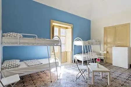 Sunshine Hostel Palerme Italie