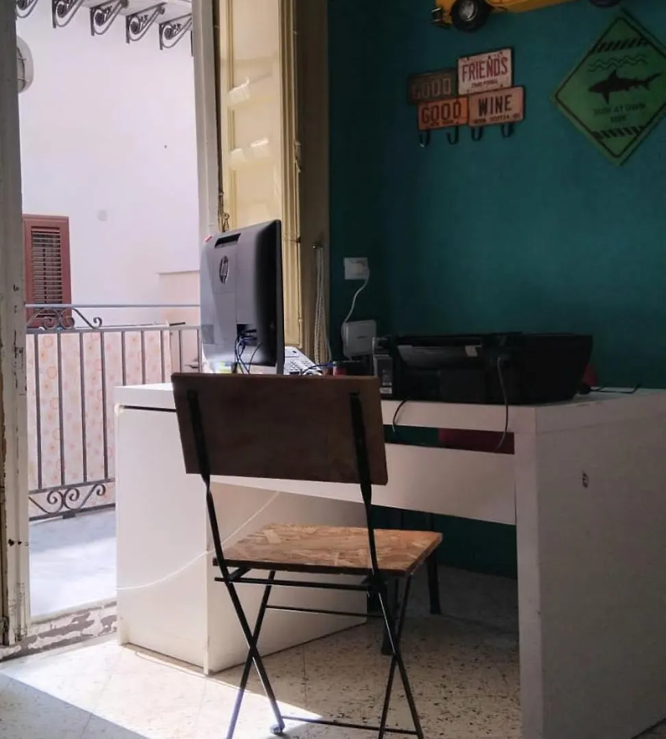 Sunshine Hostel Palermo Italy